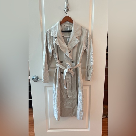 Everlane The Drape Trench Coat Jacket Sandstone Lightweight NWT - Picture 6 of 16
